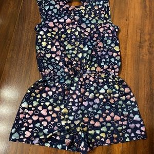 ❄️ 5/$20 Rainbow heart romper